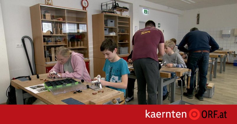 Firmenchefs unterstützen Werkunterricht