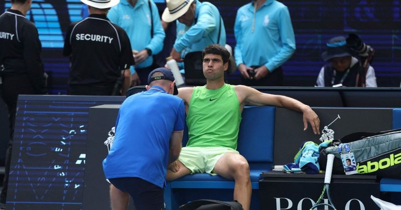 Alcaraz übergibt sich bei Australian Open – Zverev tobt