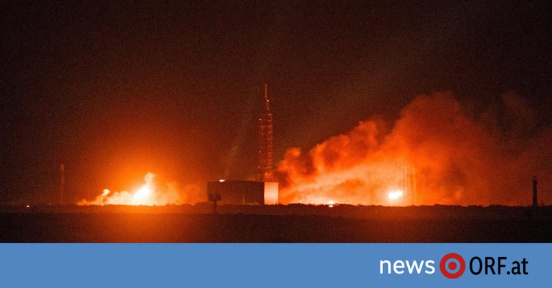 Unbemannter Test: Bezos-Rakete auf Startrampe explodiert