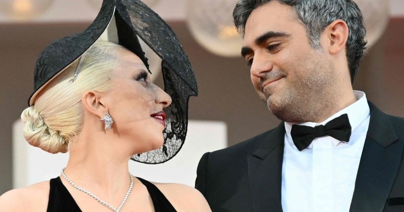 Heimliche Schwangerschaft: Lady Gaga ist Mama! Erste Fotos mit Baby
