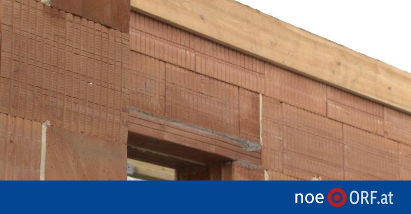 Nach Festbesuch in Baugrube gestürzt: 35-Jähriger tot